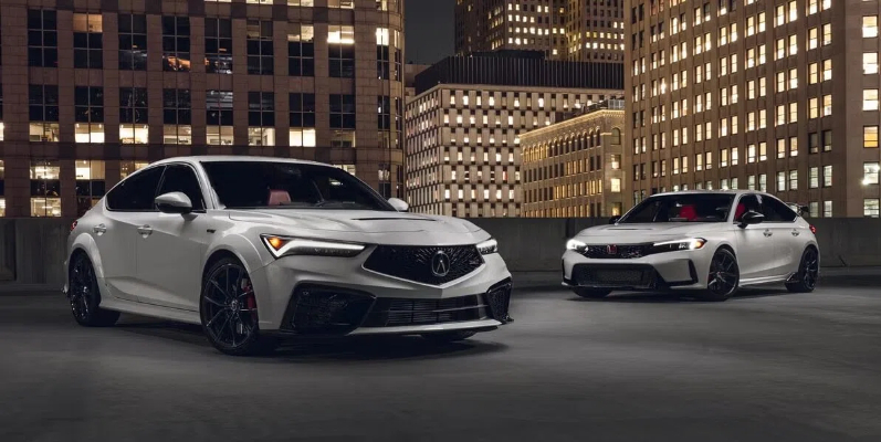 Comparison Test Acura Integra Type S vs. Honda Civic Type R Comparison Test Acura Integra Type S vs. Honda Civic Type R