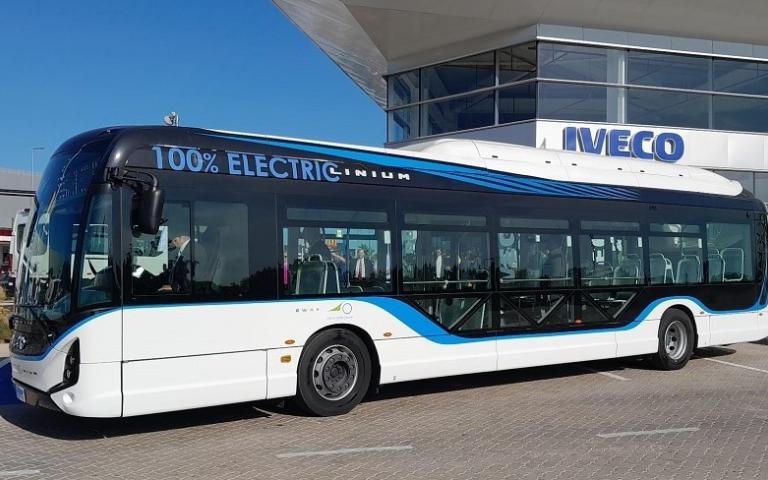 Iveco Buseta