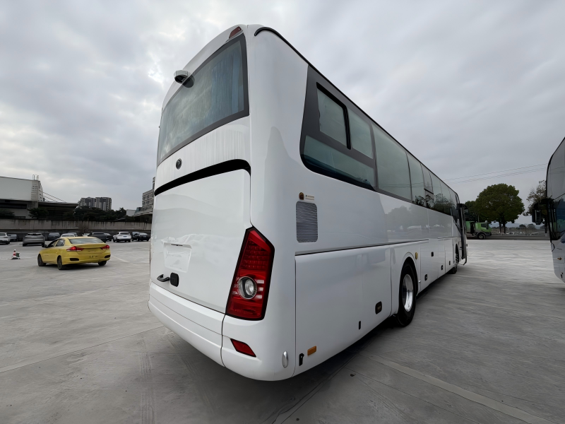 second-hand coach