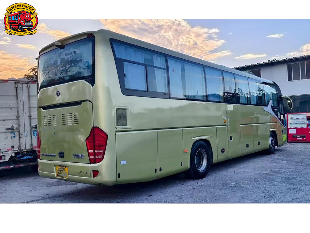 Yutong ZK6120.3