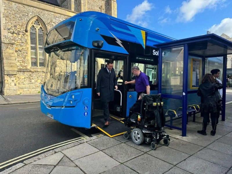 City MP invites constituents to have their say on Buses and Public Transport in Portsmouth - Stephen Morgan MP