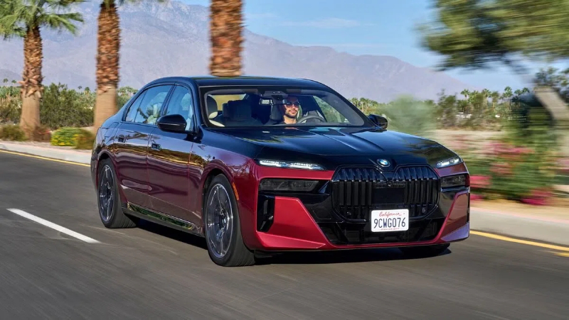 2026 BMW 7-series Review, Pricing, and Specs