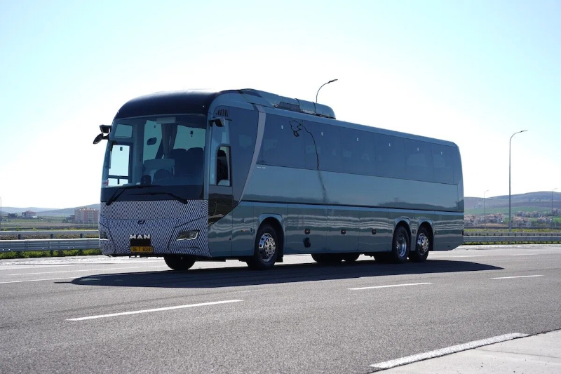 MAN electric coach (3-axles) coming features and strategy unveiled in Ankara. Production by end '26 - Sustainable Bus