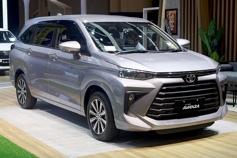 Toyota Avanza (2003 - 2021) Model Year Differences and1 Toyota Avanza (2003 - 2021) Model Year Differences and1