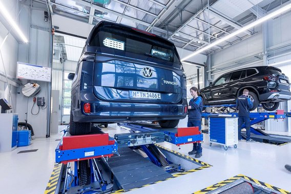 Car Tire Inspection