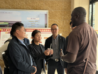//iororwxhkmnrlp5p.ldycdn.com/cloud/pmBplKlolnSRolkrkrikko/Gambia-Trade-Facilitation-Delegation-Explores-Chongqing12.png