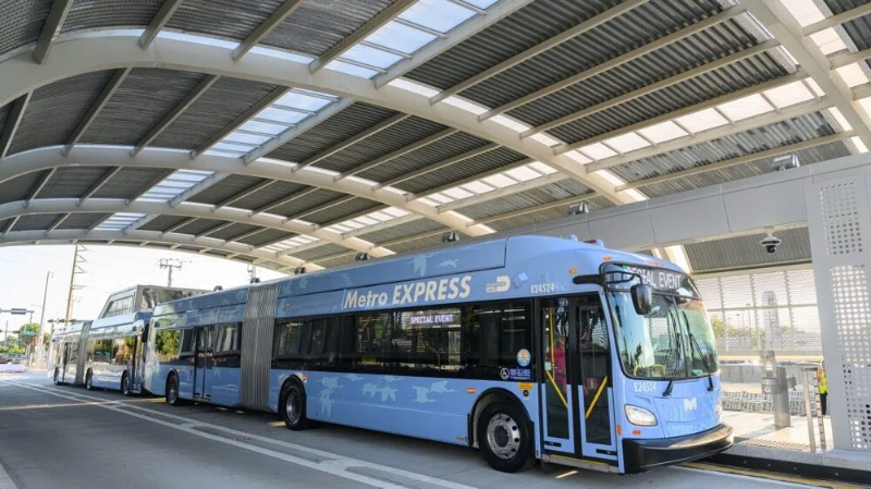 Miami-Dade launches Metro Express, the nation's longest all-electric BRT - Sustainable Bus